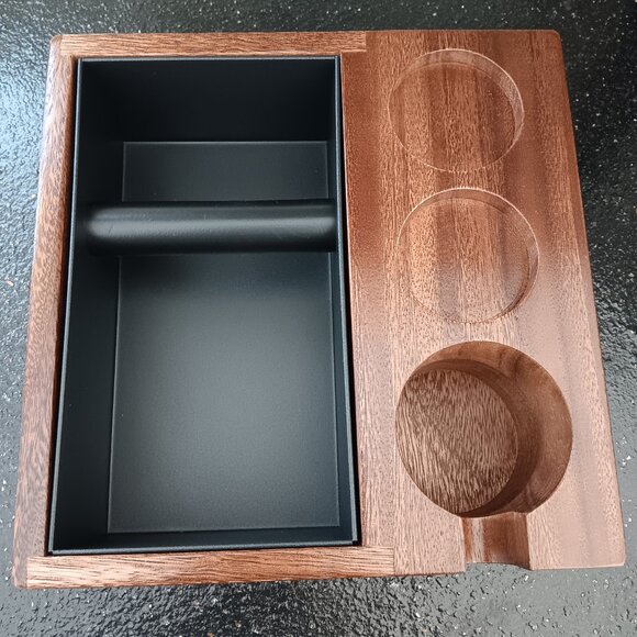 Walnut Knockbox and Tamping station for espresso - Picture 7 of 11